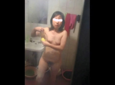 風呂を上がる寸前に目が合ってしまいました。風呂のぞきがバレました。