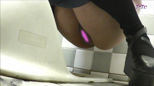 タイツショーパンギャル縦スジ1本