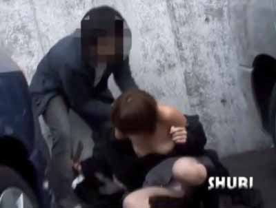 パンツが見えておっぱいも丸出しにされてます