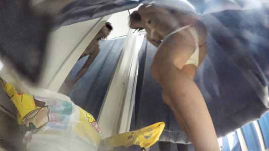 パンツを穿いてます