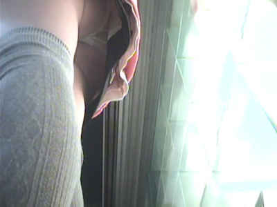 見上げておパンツ見えました